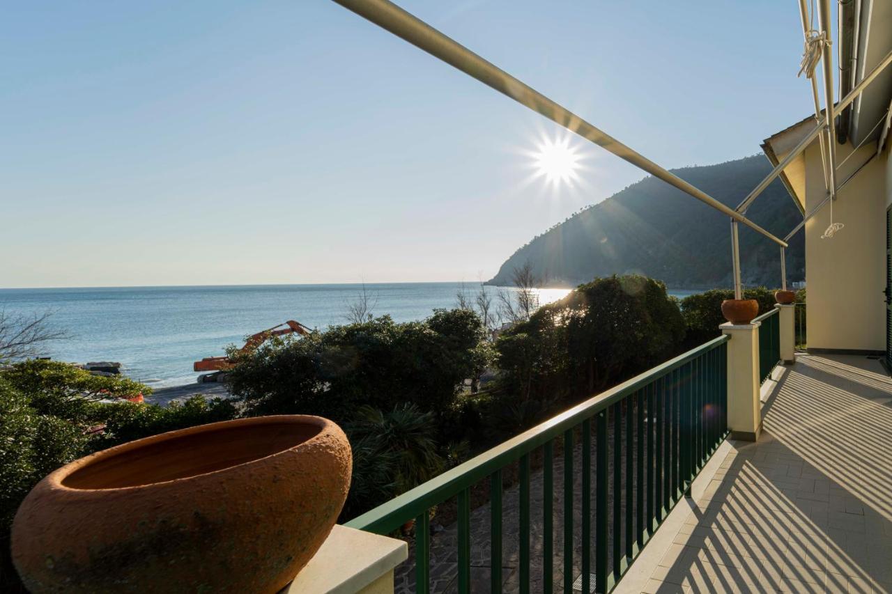 111 - Casa La Secca Vista Mare, 100Metri Dalla Spiaggia E Mare Монеглия Екстериор снимка